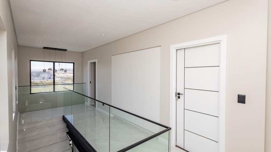 3 Bedroom Property for Sale in Sandown Western Cape